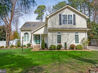 36499 Pine Grove Ln, Ocean View, DE 19970