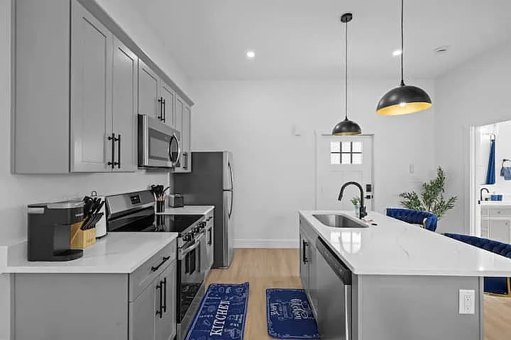 738 College Ln #3 — Photo 8