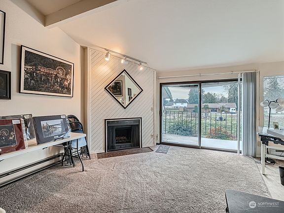 4th image of 1102 8th Street NE #23