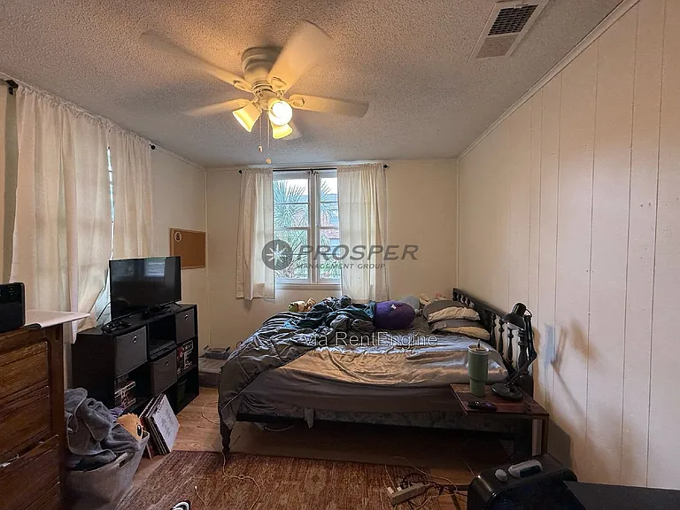 45 Drake St — Photo 11