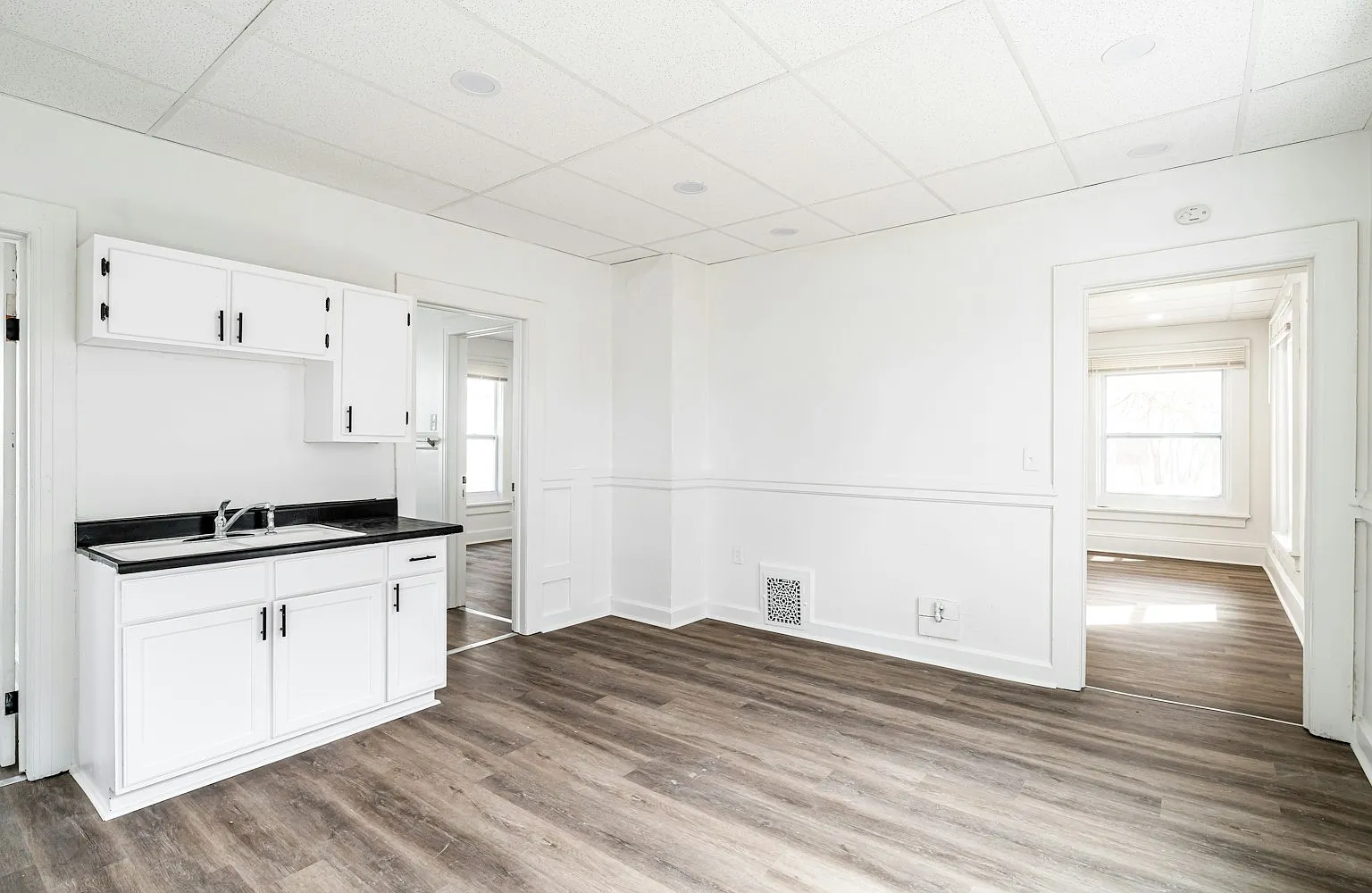 2955 North 17th Street, Unit A (Downstairs) — Photo 2
