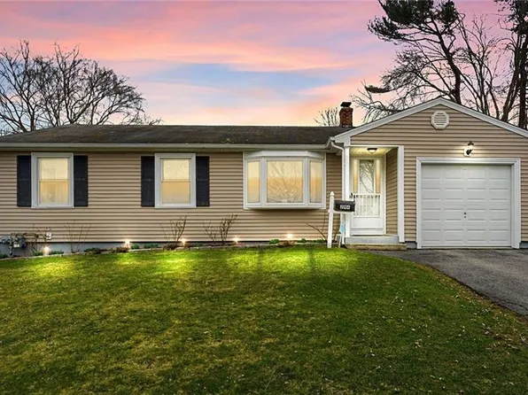 294 Brown St, East Providence, RI 02914