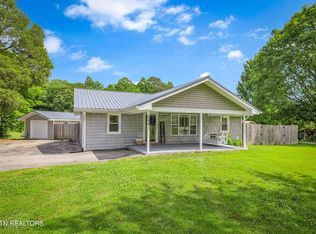 546 Pine Ridge Rd, Clinton, TN 37716