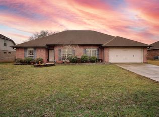 5273 Moore Loop, Crestview, FL 32536
