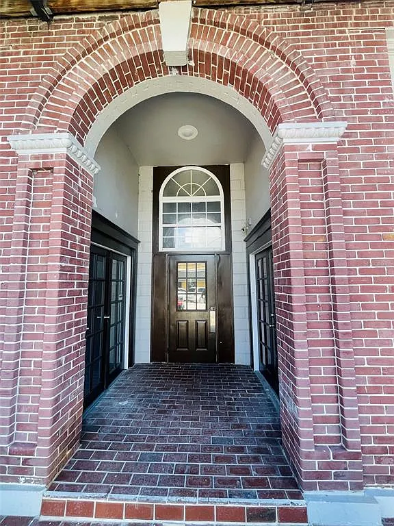 1 bed, 1.0 bath, 600 sqft, $1,350 — Photo 3