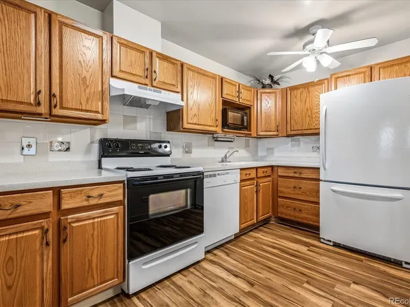 675 S Alton Way #3D, Denver, CO 80247