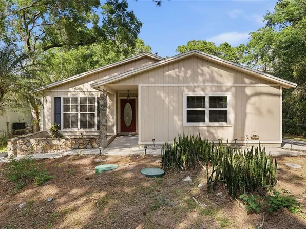 12301 Memorial Hwy, Tampa, FL 33635