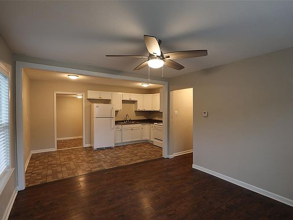 4th image of 8909 Craige Dr