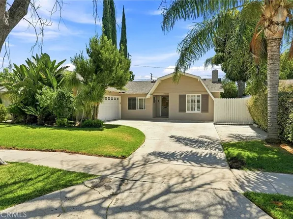 22510 Hartland St, West Hills, CA 91307