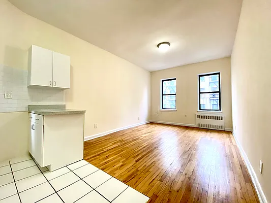 Rented by City & Suburban | media 11