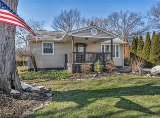 3060 Long Rd, Akron, OH 44312