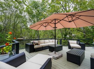 695 Whiteside Mountain Rd, Highlands, NC 28741