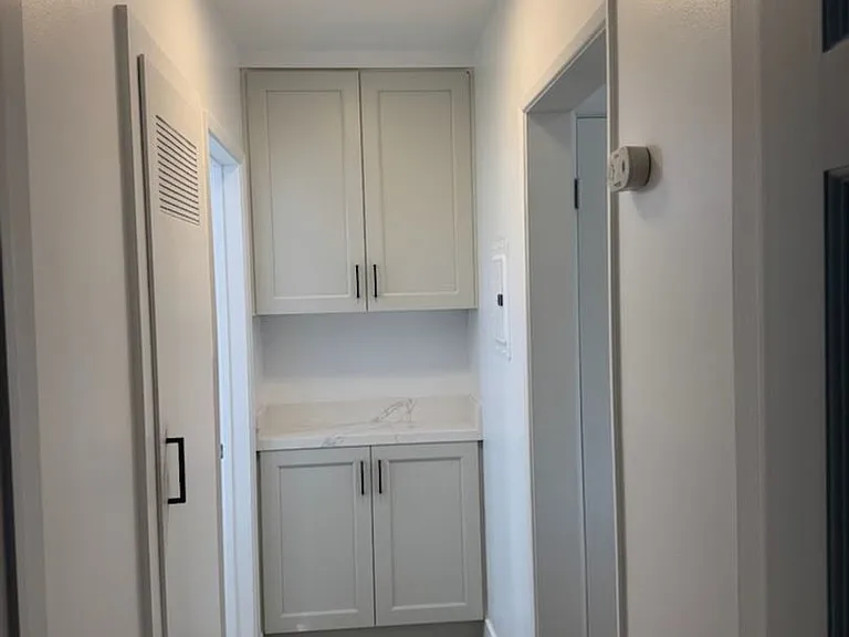 1401 Manhattan Beach Blvd — Photo 4