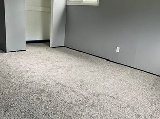 15331 Cypress Rd, Markham, IL 60428