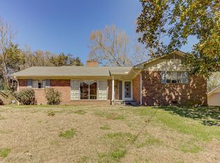 1721 East Ave, Vicksburg, MS 39180