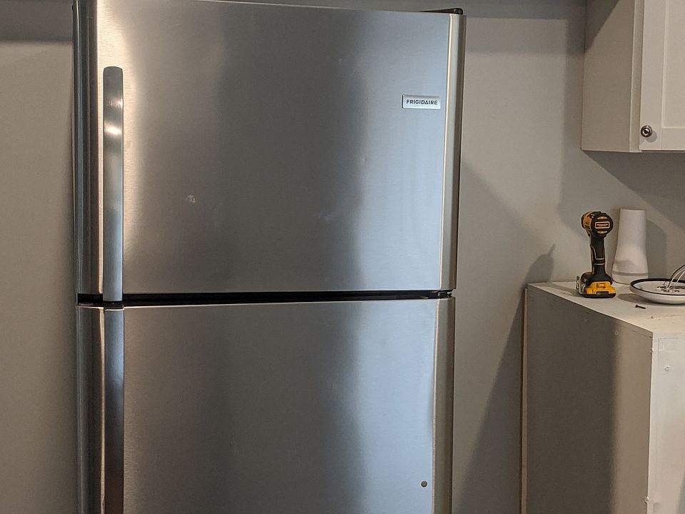 1st image of 1419 22nd Ave N APT 2