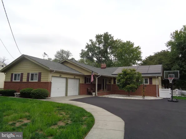 231 Winding Ln, Cinnaminson, NJ 08077