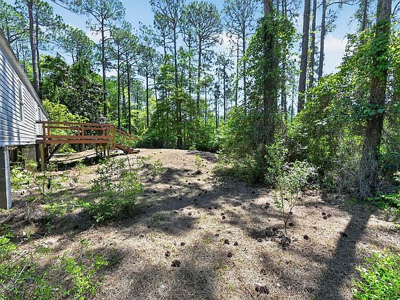 5th image of 172 Crissman Rd