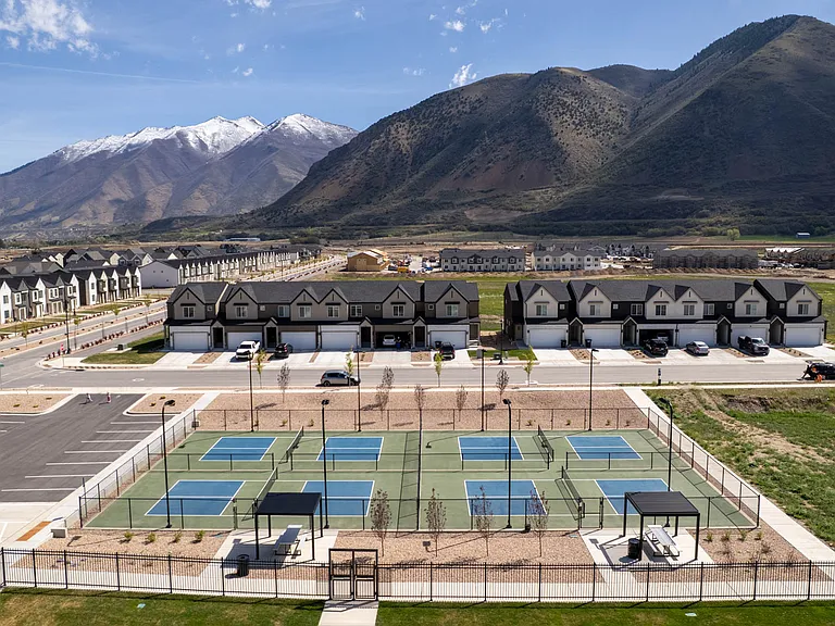 HOA Amenities