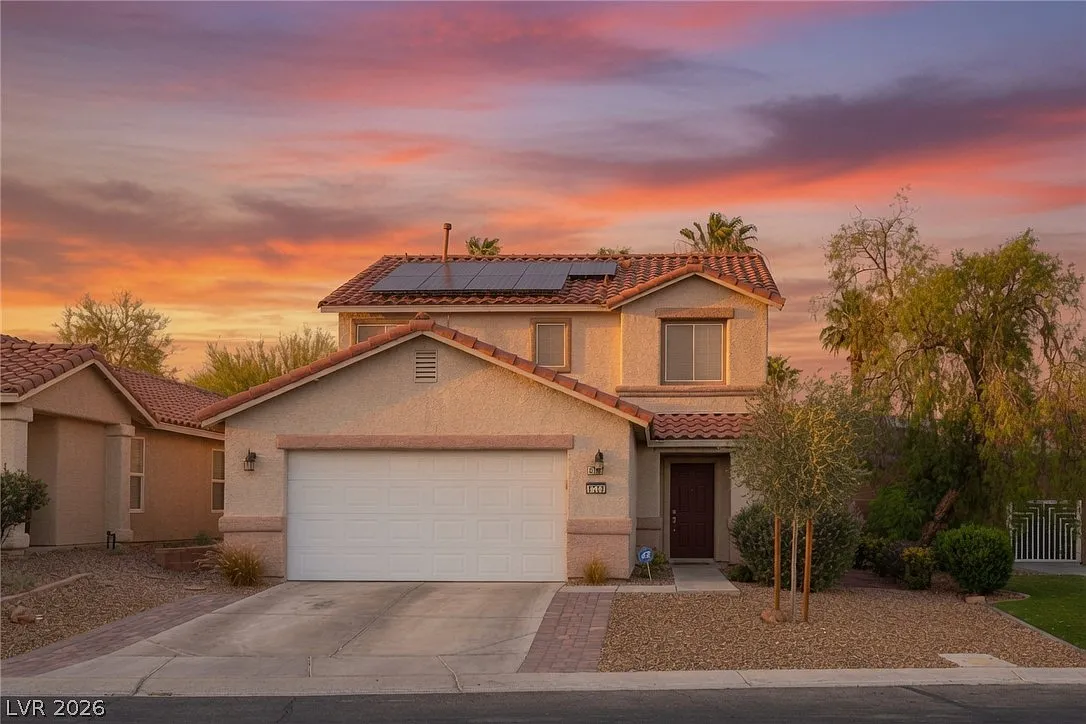 3 bed, 2.5 bath, 1794 sqft, $2,200 — Photo 4