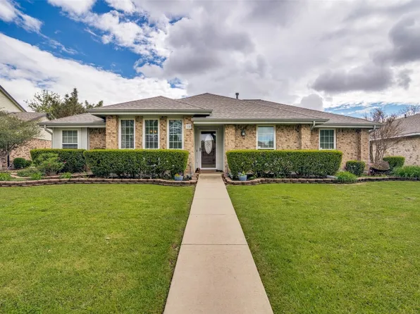 1614 Solway Dr, Lewisville, TX 75067