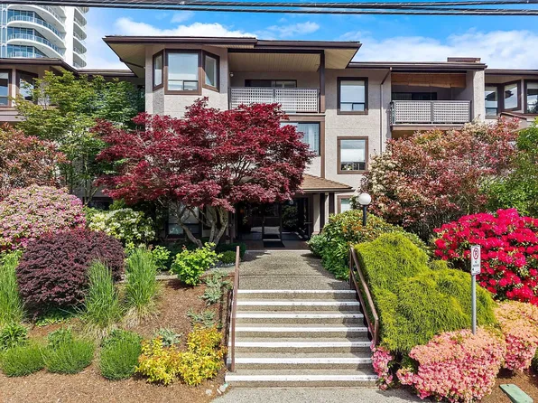 1460 Martin St #105, White Rock, BC V4B 3W7