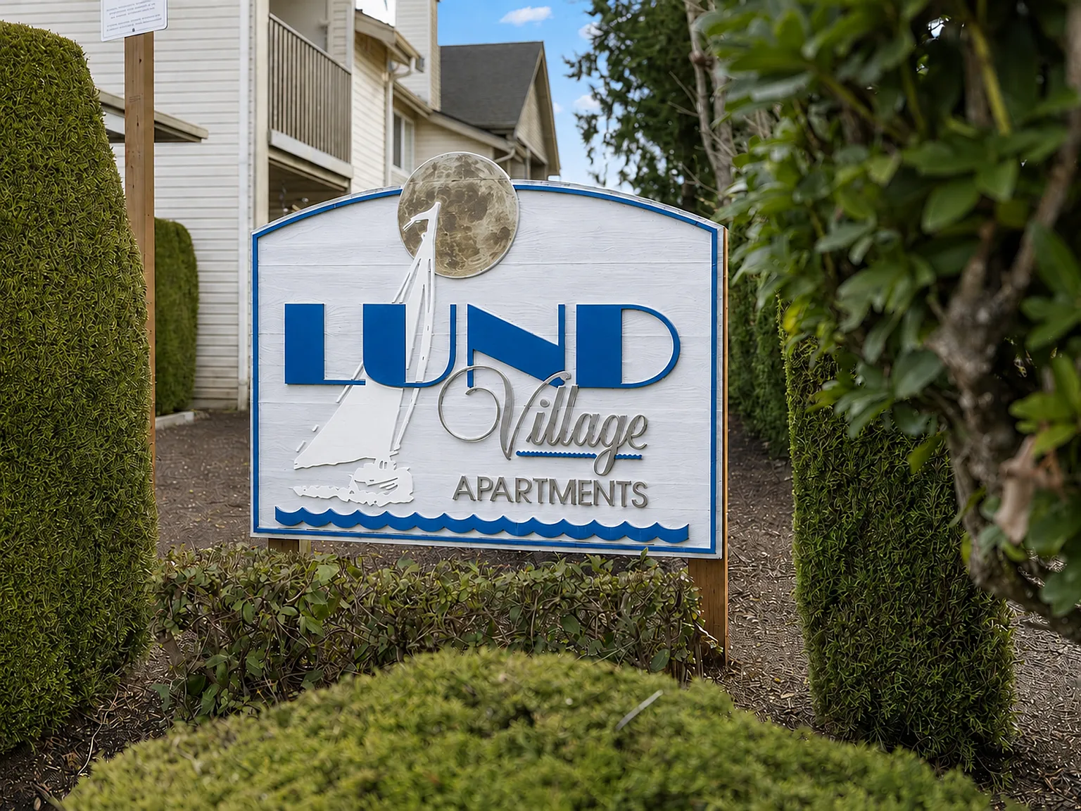 Lund Village Apartments — Photo 1