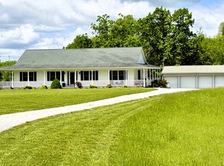 281 Cedar Ridge Ln, Willisburg, KY 40078