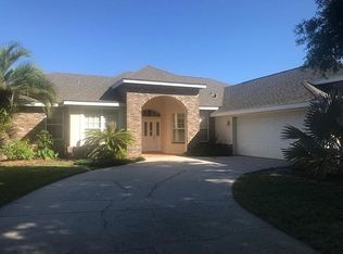 1761 Park Forest Blvd, Mount Dora, FL 32757