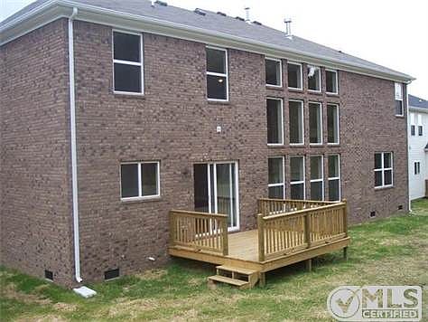 3rd image of 321 Forest Bend Dr