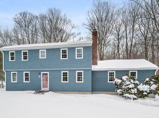 19 Brookwood Drive, Newtown, CT 06470