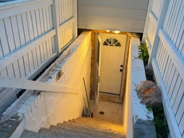 1104 Eastbourne Pl, Silver Spring, MD 20904