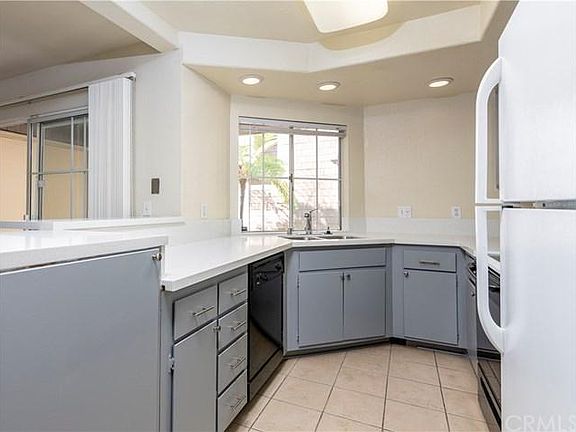 4th image of 12555 Euclid St APT 19