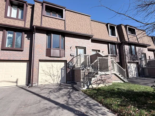 11 Plaisance Rd #5, Richmond Hill, ON L4C 5H1
