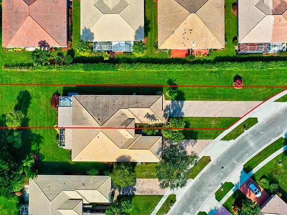 3rd image of 5835 Grand Harbour Circle