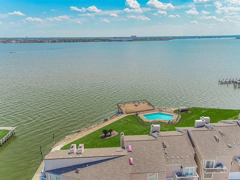 13 Mariner Village Dr — Photo 11