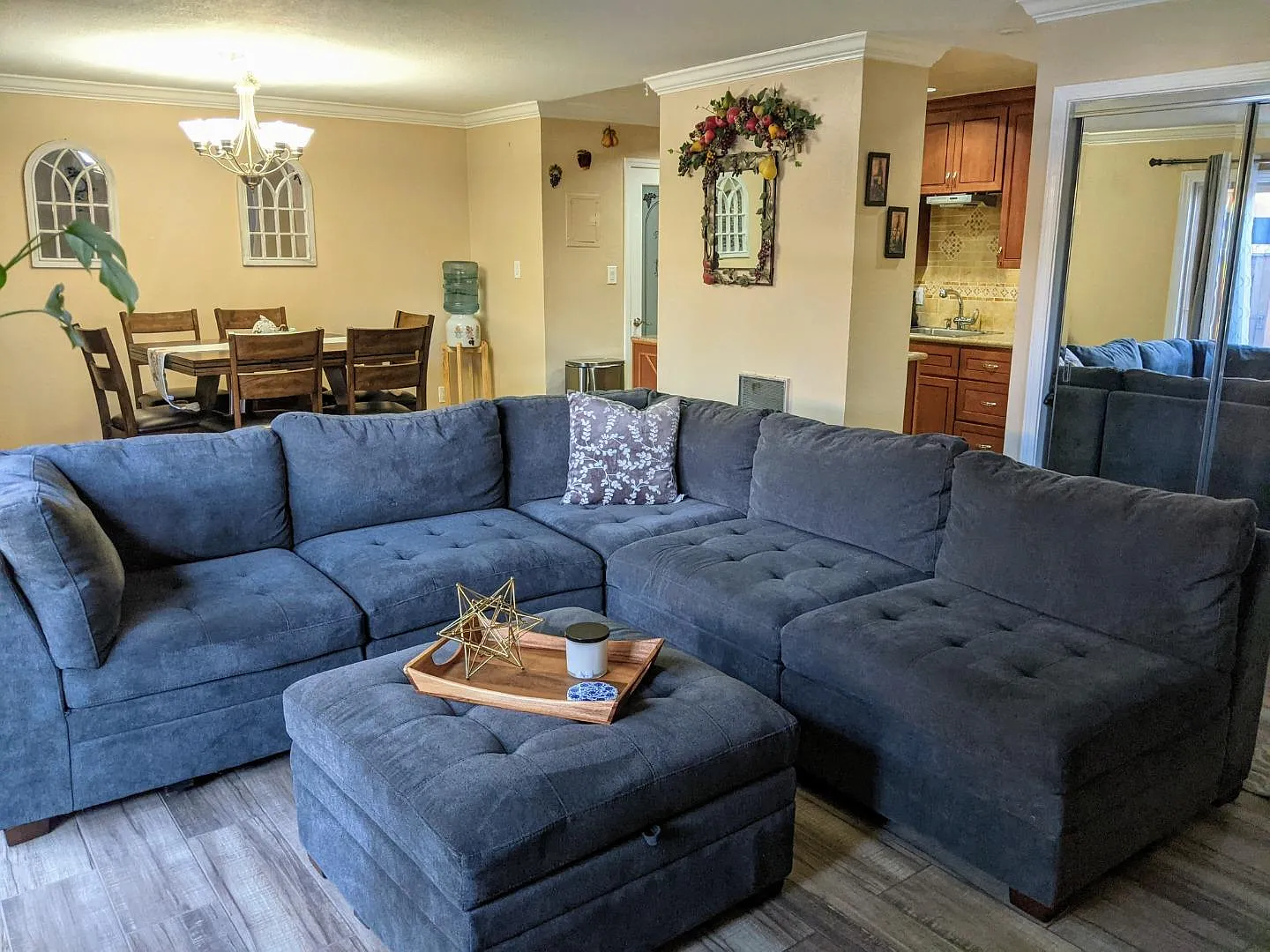 4415 Norwalk Dr APT 4 photo 1