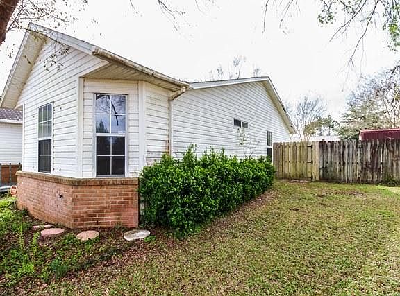 3rd image of 177 Villacrest Dr
