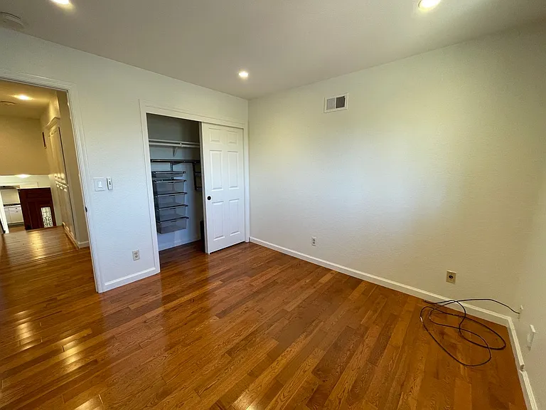 10434 Alicia Ct — Photo 18
