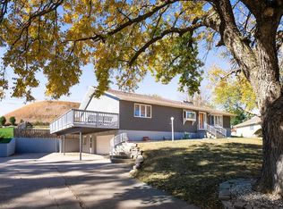 2311 Hardison Dr, Norfolk, NE 68701