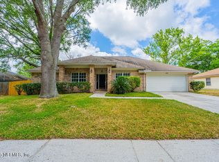 1218 Shallowford Dr E, Jacksonville, FL 32225