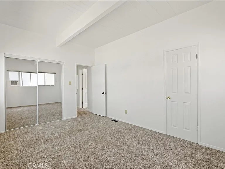 337 La Verne Ave — Photo 40