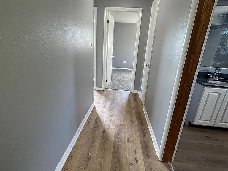 217 N Main St — Photo 11