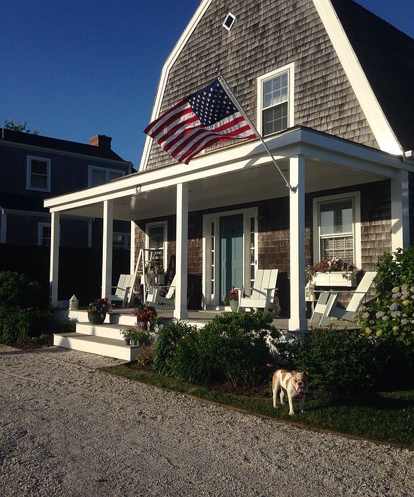 2nd image of 62 Prospect St