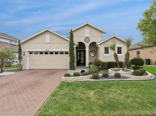 3825 Night Heron Dr, Sanford, FL 32773