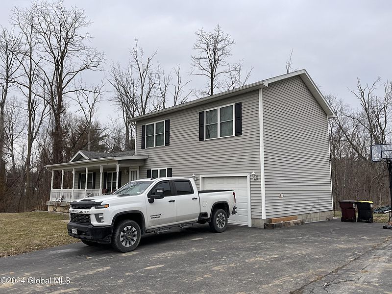 3rd image of 347 Consaul Road