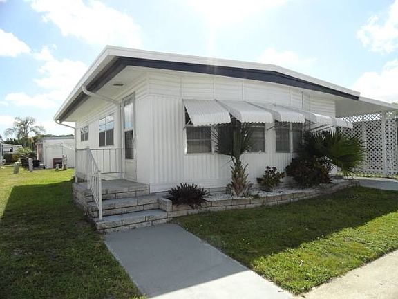 2nd image of 2505 E Bay Dr #150
