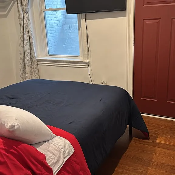 409 Constitution Ave NE #1 — Photo 16