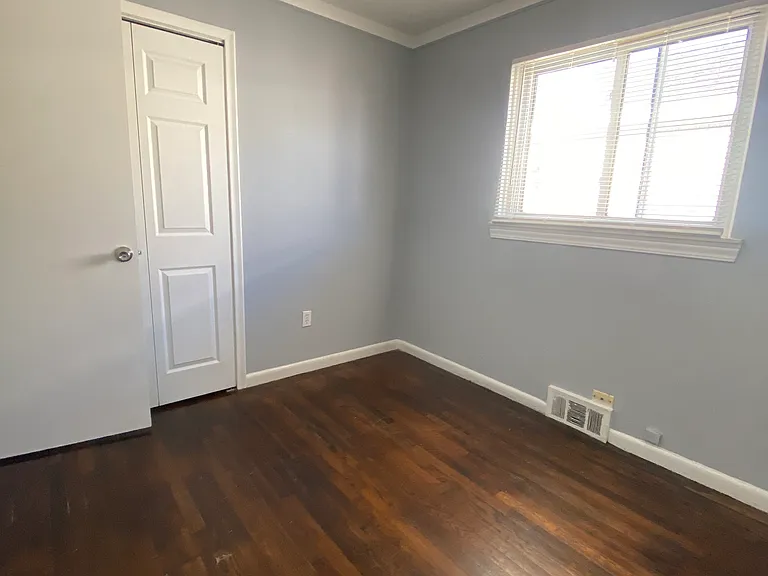 11092 Maxwell Ave — Photo 7