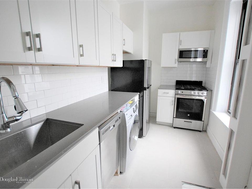 2nd image of 3149 29th St APT D7